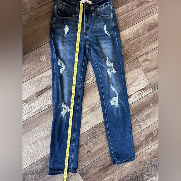 KanCan Jeans
Size 5/26 - Picture 7 of 8
